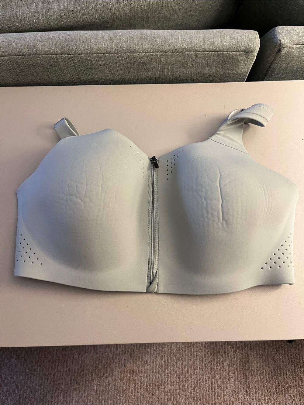 Seamless Front-Zip Light green Wireless sports Bra - Women's Intimates